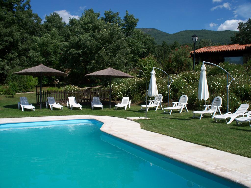 Apartamentos El Roble Valverde de la Vera Exterior photo