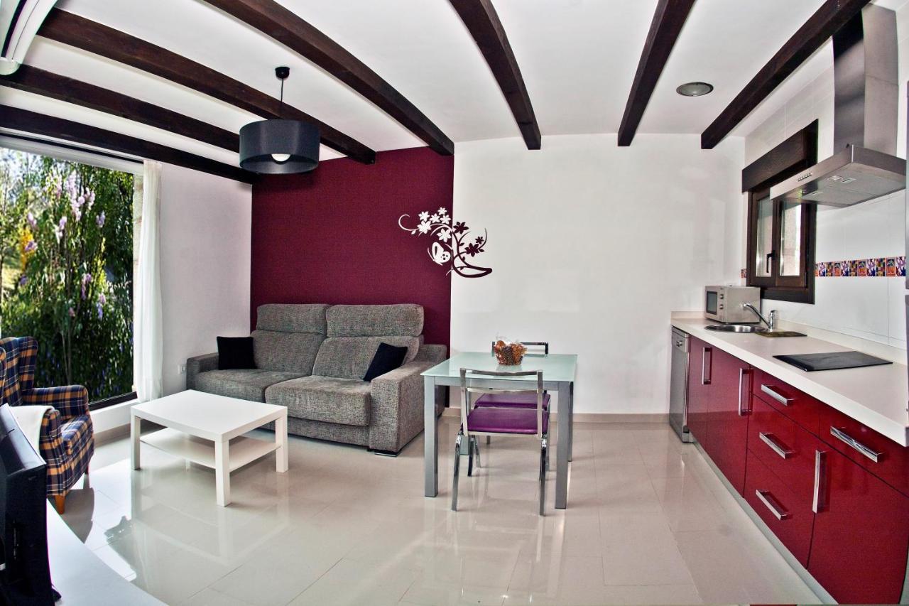 Apartamentos El Roble Valverde de la Vera Exterior photo
